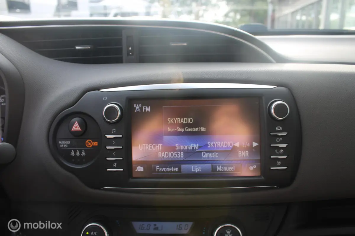 1.5 Hybrid Aspiration | 1e Eigenaar Boekjes | Parkeersensoren achter | Cruise control.