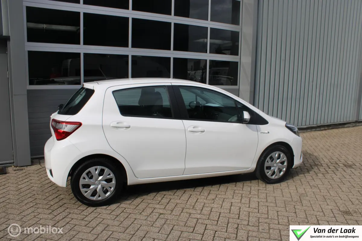 1.5 Hybrid Aspiration | 1e Eigenaar Boekjes | Parkeersensoren achter | Cruise control.