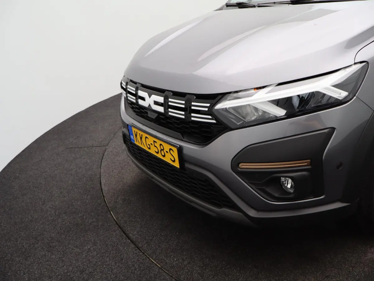 Eco-G extreme 7-zits | Parkeercamera | Navigatie | Climate Control |