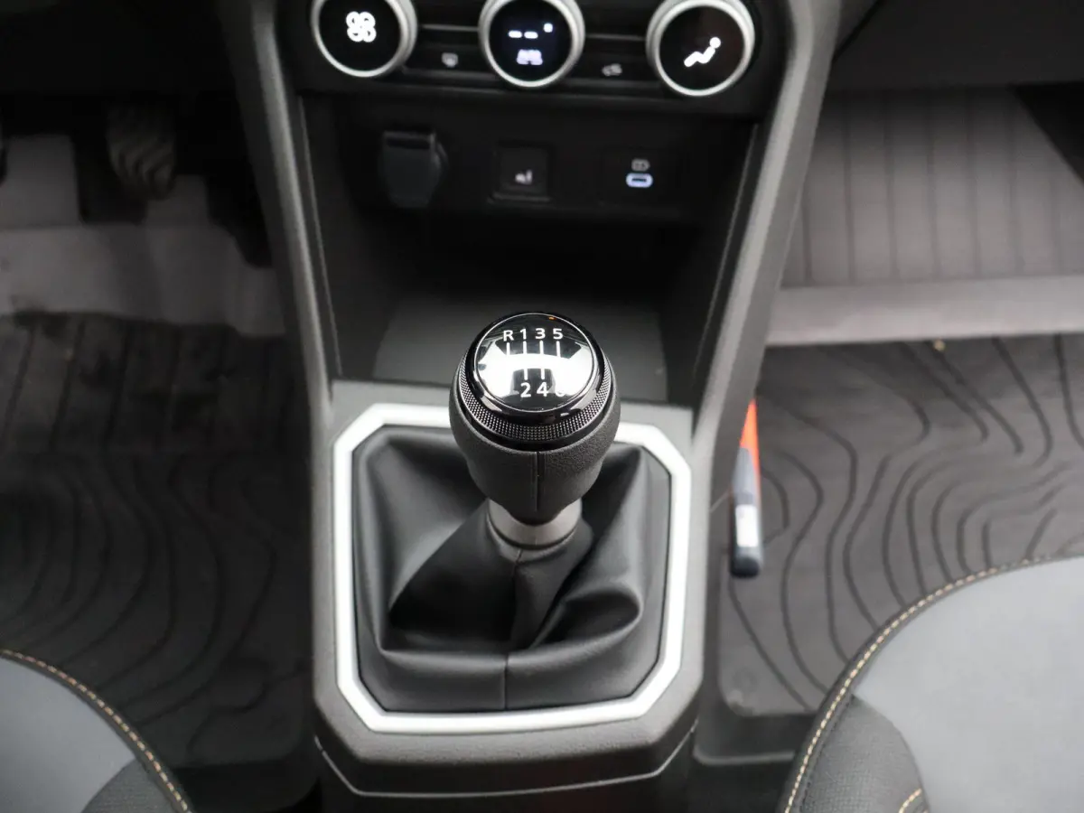 Eco-G extreme 7-zits | Parkeercamera | Navigatie | Climate Control |