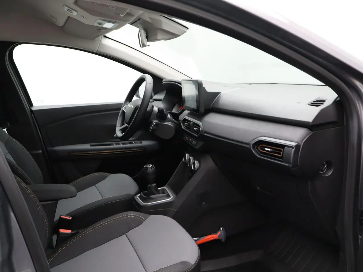 Eco-G extreme 7-zits | Parkeercamera | Navigatie | Climate Control |