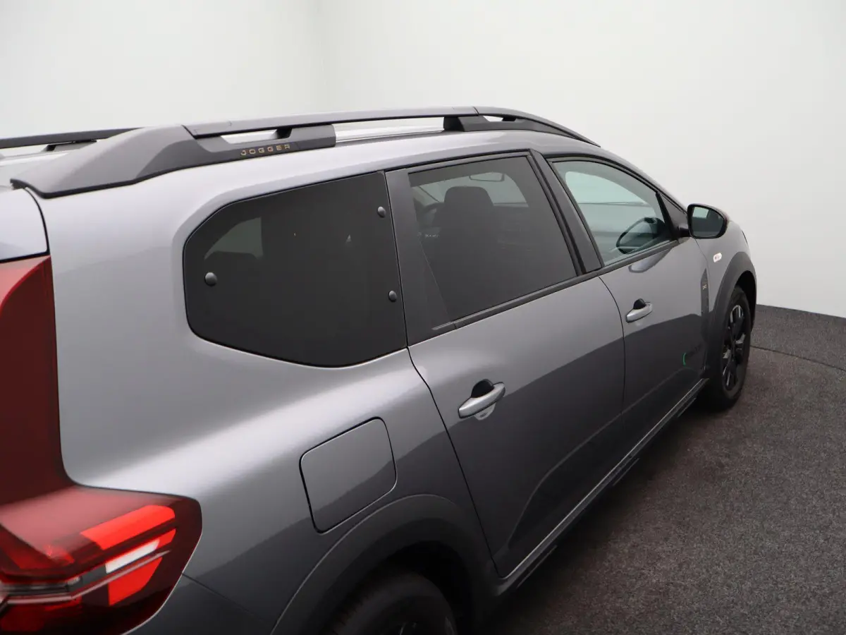 Eco-G extreme 7-zits | Parkeercamera | Navigatie | Climate Control |