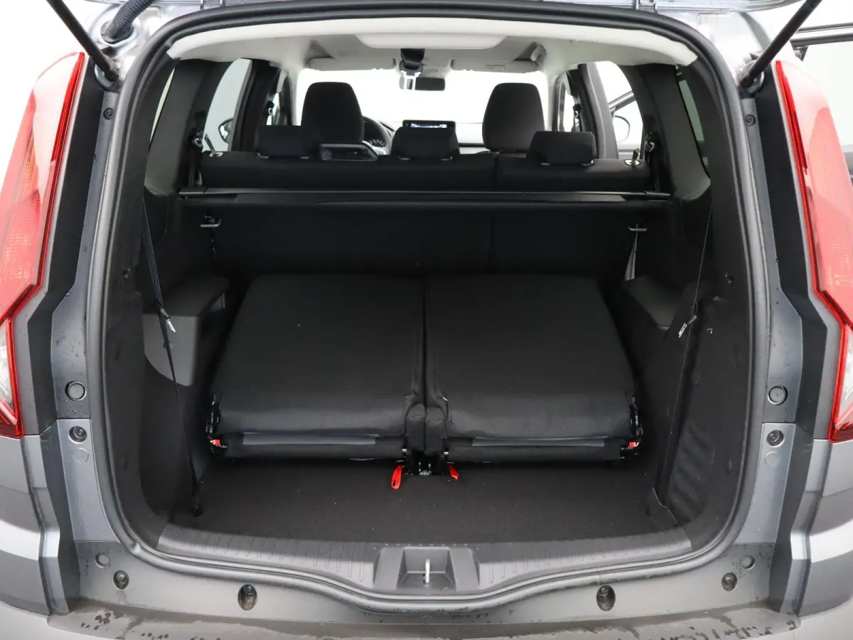 Eco-G extreme 7-zits | Parkeercamera | Navigatie | Climate Control |