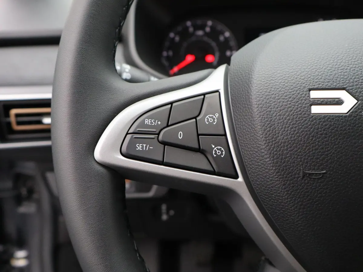 Eco-G extreme 7-zits | Parkeercamera | Navigatie | Climate Control |