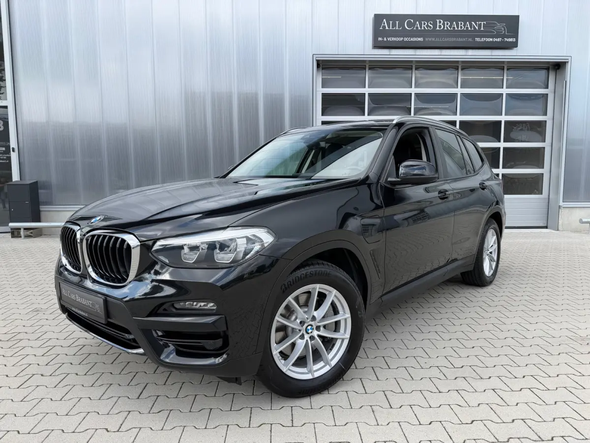 XDrive30e High Executive / 1e eigenaar/ leder/led