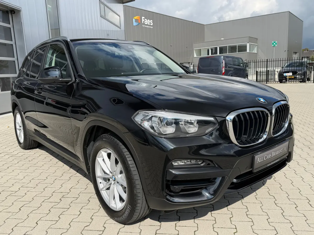 XDrive30e High Executive / 1e eigenaar/ leder/led
