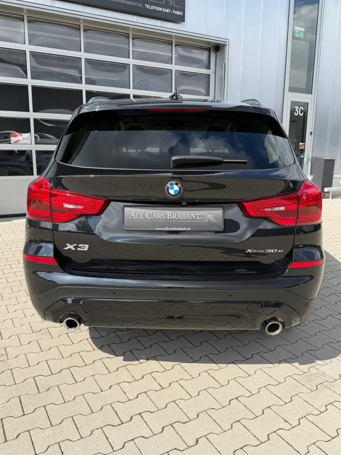 XDrive30e High Executive / 1e eigenaar/ leder/led
