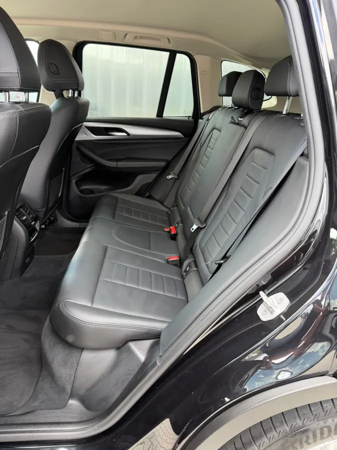 XDrive30e High Executive / 1e eigenaar/ leder/led