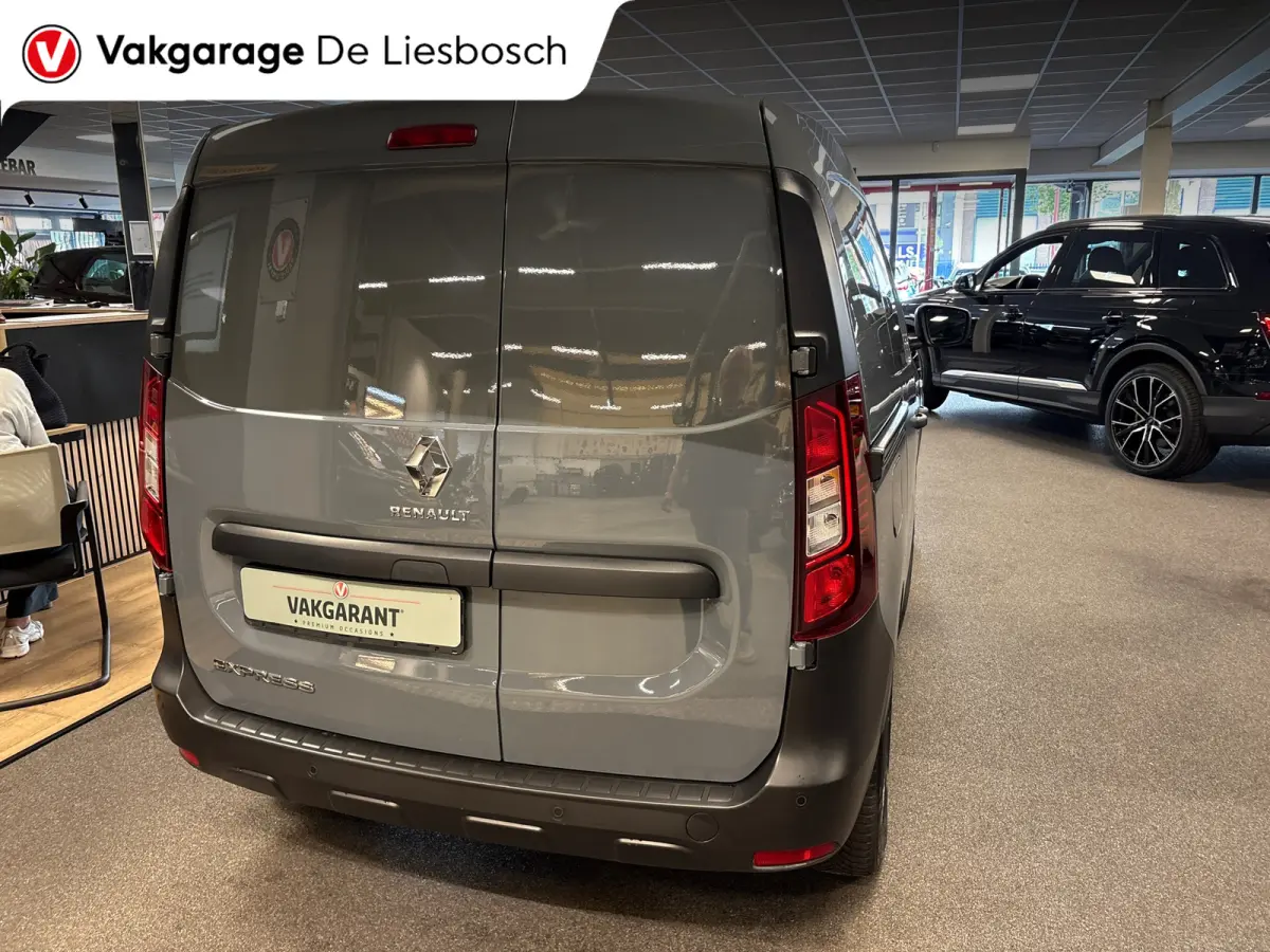1.3 TCe 100 Comfort,airco/cruisec/pdc/mf stuur/bluetooth