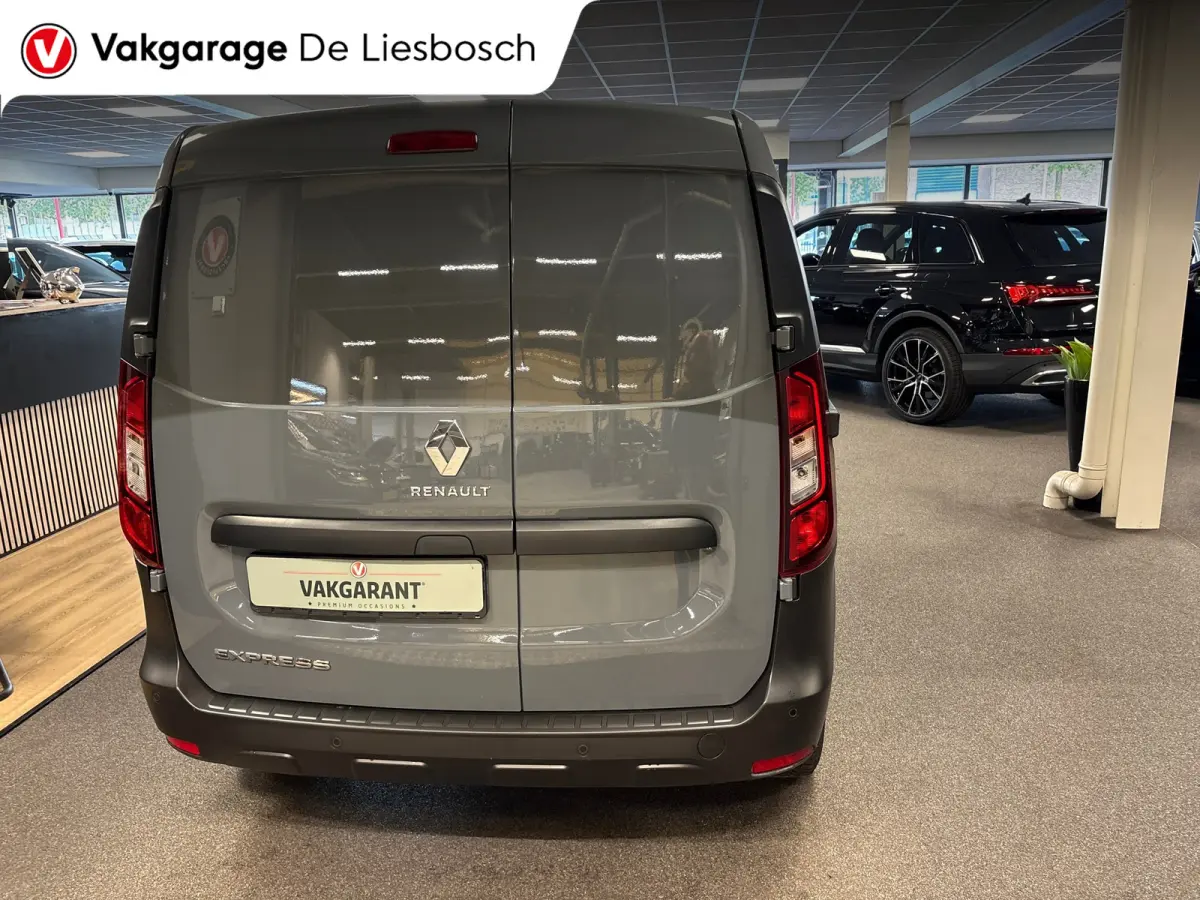 1.3 TCe 100 Comfort,airco/cruisec/pdc/mf stuur/bluetooth