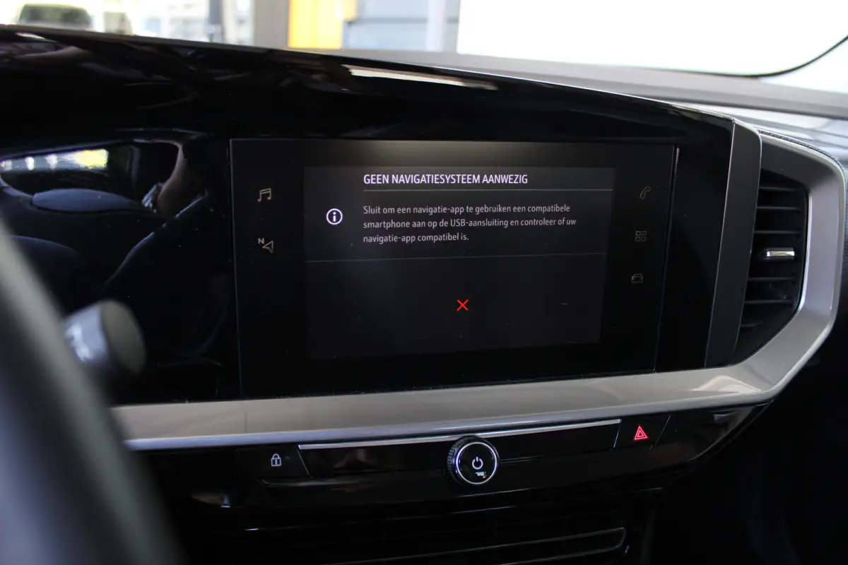 1.2 Elegance | Achteruitrijcamera | Apple carplay & Android auto | Climate control |
