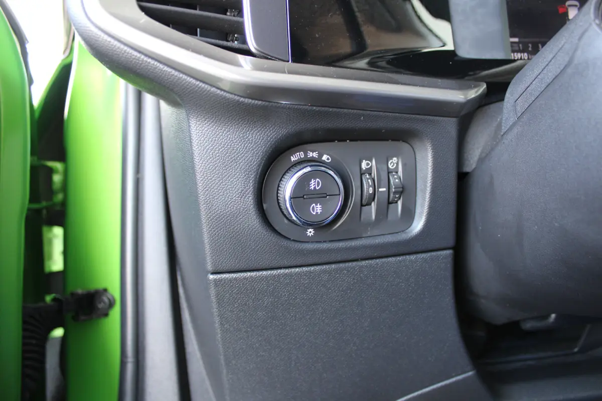 1.2 Elegance | Achteruitrijcamera | Apple carplay & Android auto | Climate control |