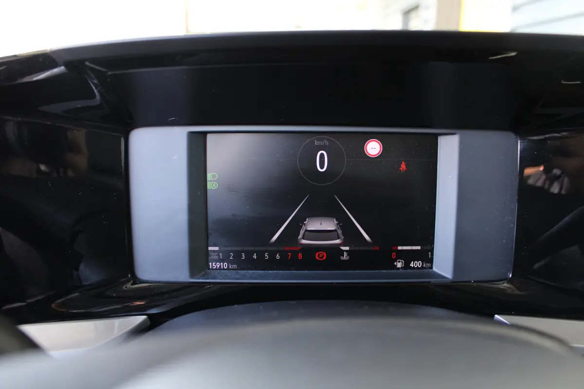 1.2 Elegance | Achteruitrijcamera | Apple carplay & Android auto | Climate control |