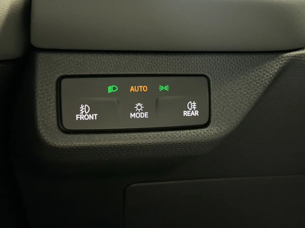 1.5 TSI e-Hybrid Business|Memory|HuD|360|Matrix|El.A.Klep