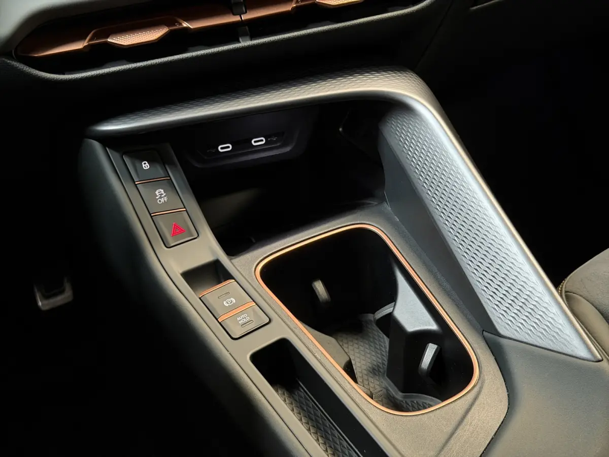 1.5 TSI e-Hybrid Business|Memory|HuD|360|Matrix|El.A.Klep
