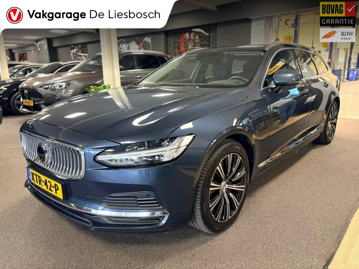 2.0 T6 AWD R-Design/pano/leer/harman kardon/navi/camera/head up