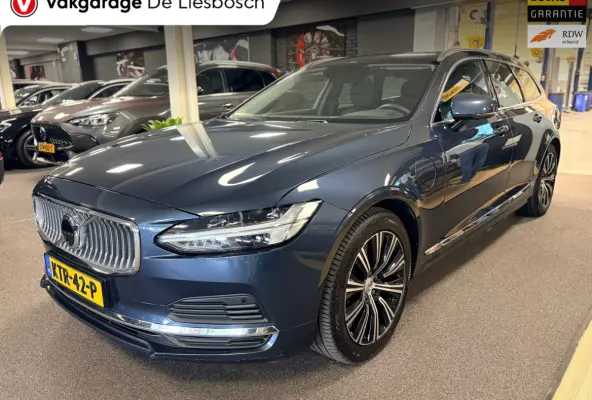 2.0 T6 AWD R-Design/pano/leer/harman kardon/navi/camera/head up