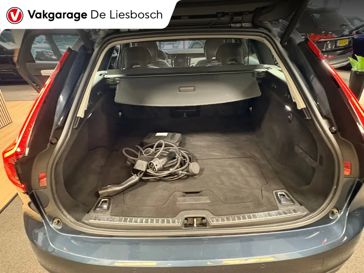 2.0 T6 AWD Business Pro Automaat / Pano / leder / Harman Kardon / navi / camera/ head up