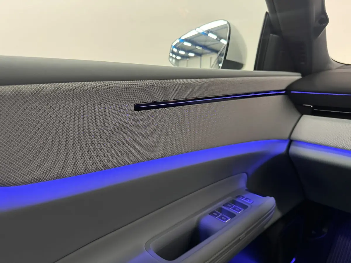 Long Range Single motor 100 kWh|HARMAN/KARDON|SFEER|PANO|