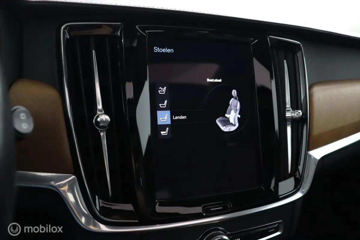 2.0 T4 Inscription | Massage | Panoramadak | BLISS | Adaptive Cruise | Camera | Head Up | Trekhaak | Keyless | Harman Kardon | Geventileerde Stoelen