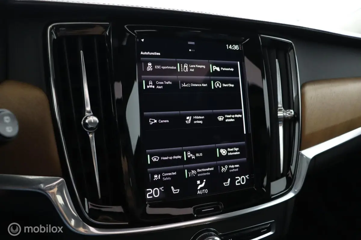 2.0 T4 Inscription | Massage | Panoramadak | BLISS | Adaptive Cruise | Camera | Head Up | Trekhaak | Keyless | Harman Kardon | Geventileerde Stoelen
