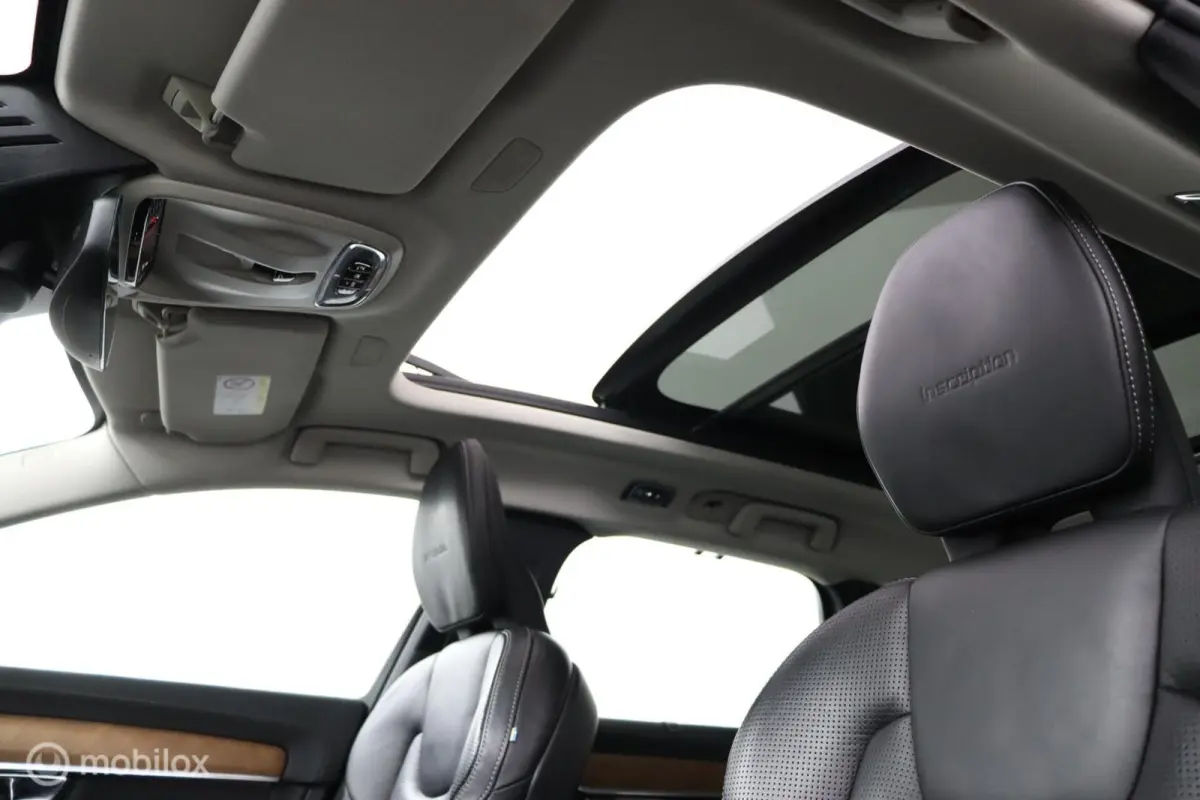 2.0 T4 Inscription | Massage | Panoramadak | BLISS | Adaptive Cruise | Camera | Head Up | Trekhaak | Keyless | Harman Kardon | Geventileerde Stoelen