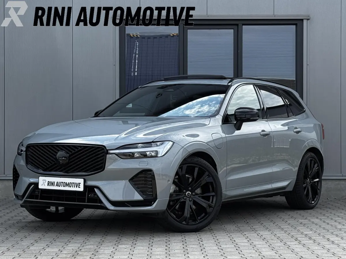 2.0 T8 Plug-in hybrid AWD Ultra Black Edition Facelift | 455 PK | Pano | Luchtvering | 360 Camera | Trekhaak