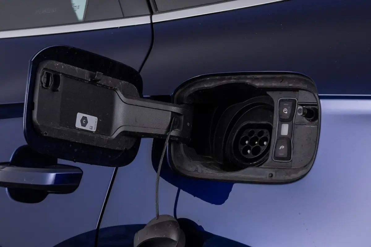 50 TFSI e Business Executive | LEDER | Full LED | PHEV !