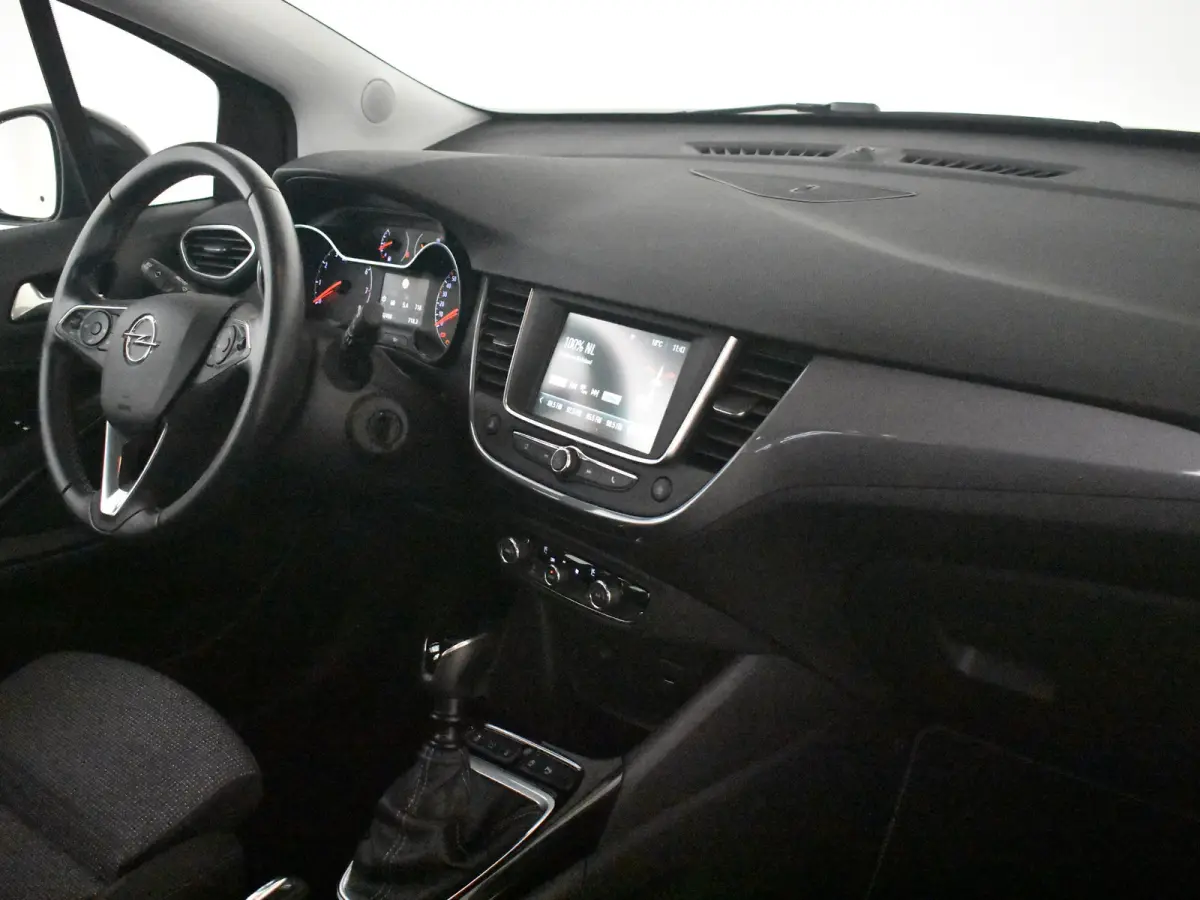 1.2 Turbo Elegance l Camera l Parkeersensoren l Cruise control  l 16"Lm velgen l Climate Control l DAB | LED |