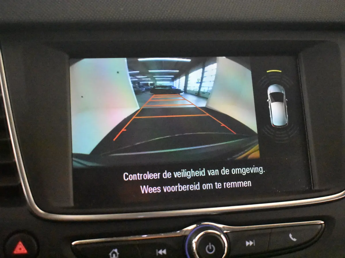 1.2 Turbo Elegance l Camera l Parkeersensoren l Cruise control  l 16"Lm velgen l Climate Control l DAB | LED |
