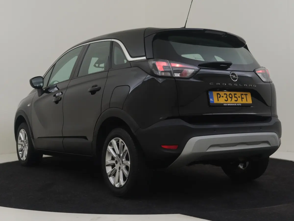 1.2 Turbo Elegance l Camera l Parkeersensoren l Cruise control  l 16"Lm velgen l Climate Control l DAB | LED |