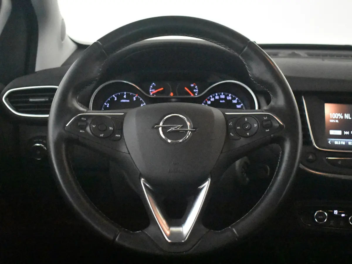 1.2 Turbo Elegance l Camera l Parkeersensoren l Cruise control  l 16"Lm velgen l Climate Control l DAB | LED |