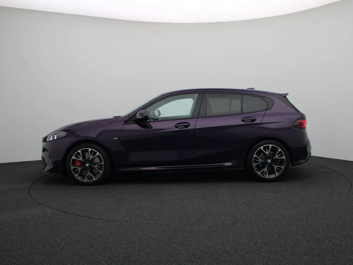120 M Sportpakket Pro | Premium Pack | Achteruitrijcamera | Driving Assistant | Harman Kardon | 18''