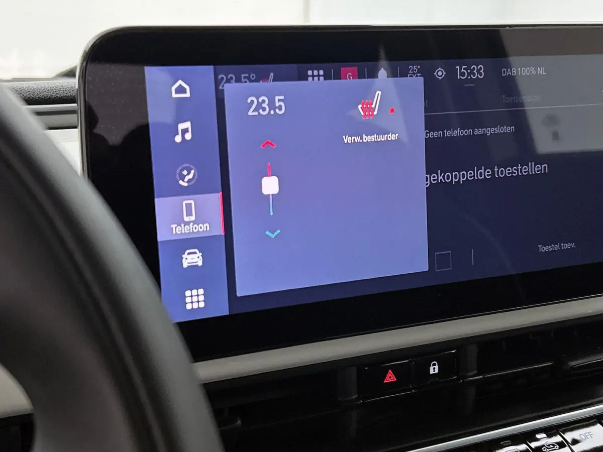 118pk Icon 42 kWh Automaat | ACCU 96% | Apple Carplay/Android Auto | Armsteun | Camera | Climate Control | Cruise Control | StoelVerwarming | Isofix | Parkeersensoren | DAB Radio |