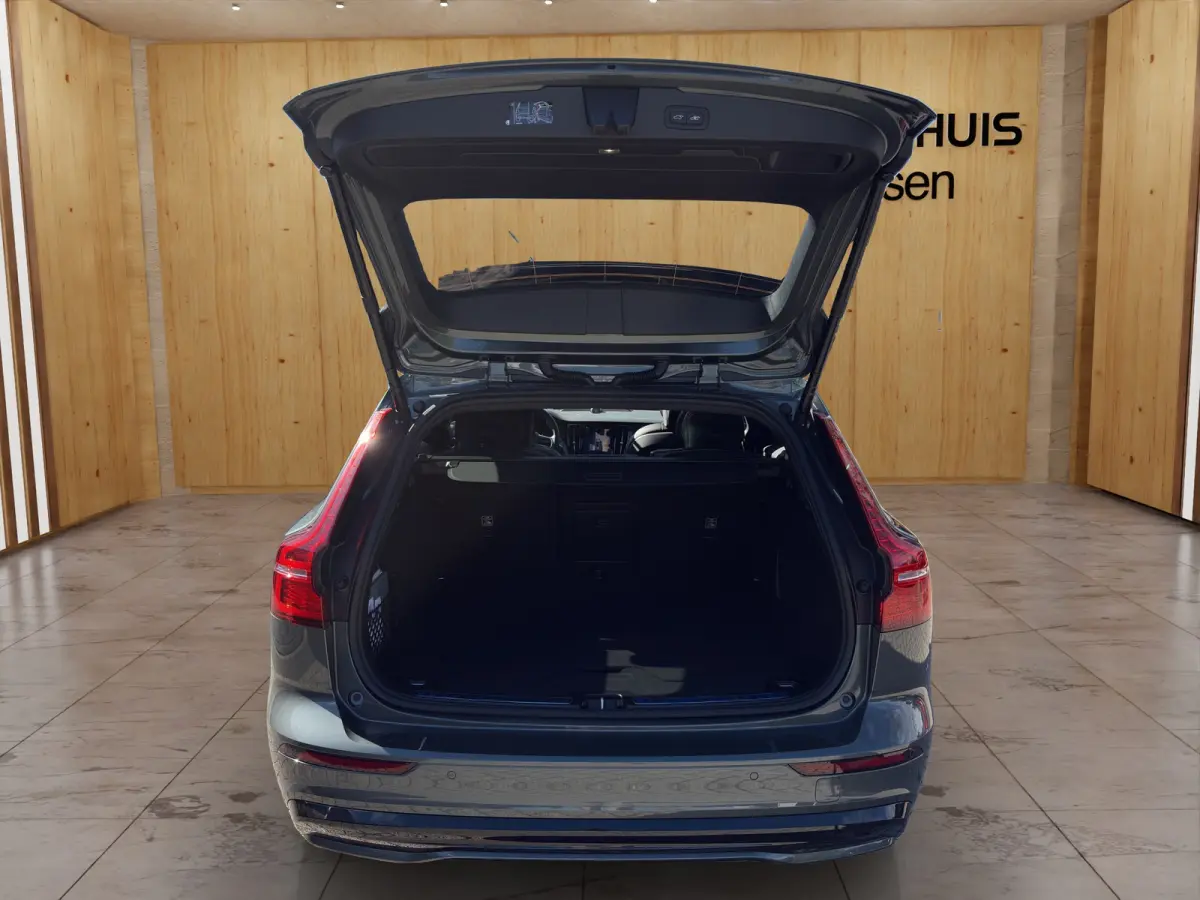 2.0 T6 Plug-in hybrid AWD Ultra Dark | Bower & Wilkins | Massage stoelen voor | 360 Camera | Schuifkanteldak | 19inch velgen |