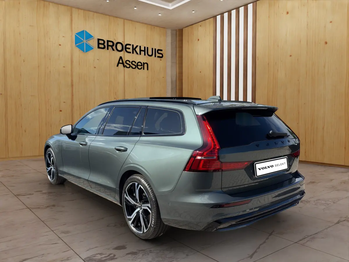 2.0 T6 Plug-in hybrid AWD Ultra Dark | Bower & Wilkins | Massage stoelen voor | 360 Camera | Schuifkanteldak | 19inch velgen |