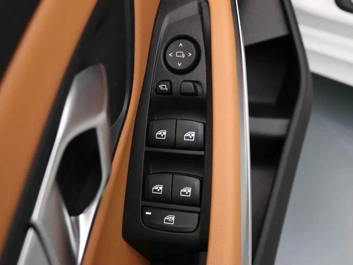 375pk M340i xDrive Executive Apple Carplay/Android Auto | Climate