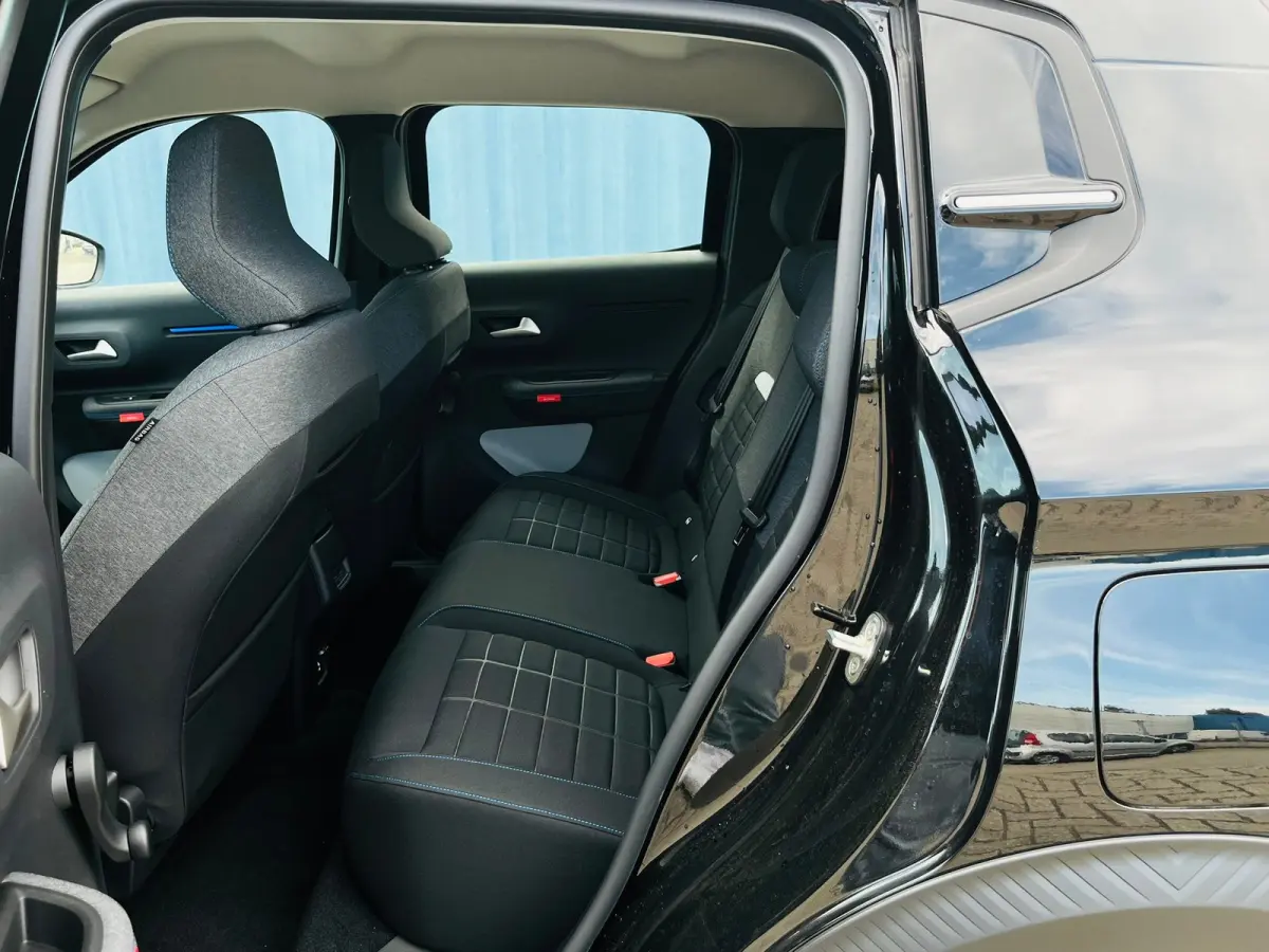 Plus 113pk Comfort Range 44 kWh 8 jaar garantie | Cruise control | Airco | Apple carplay & android auto