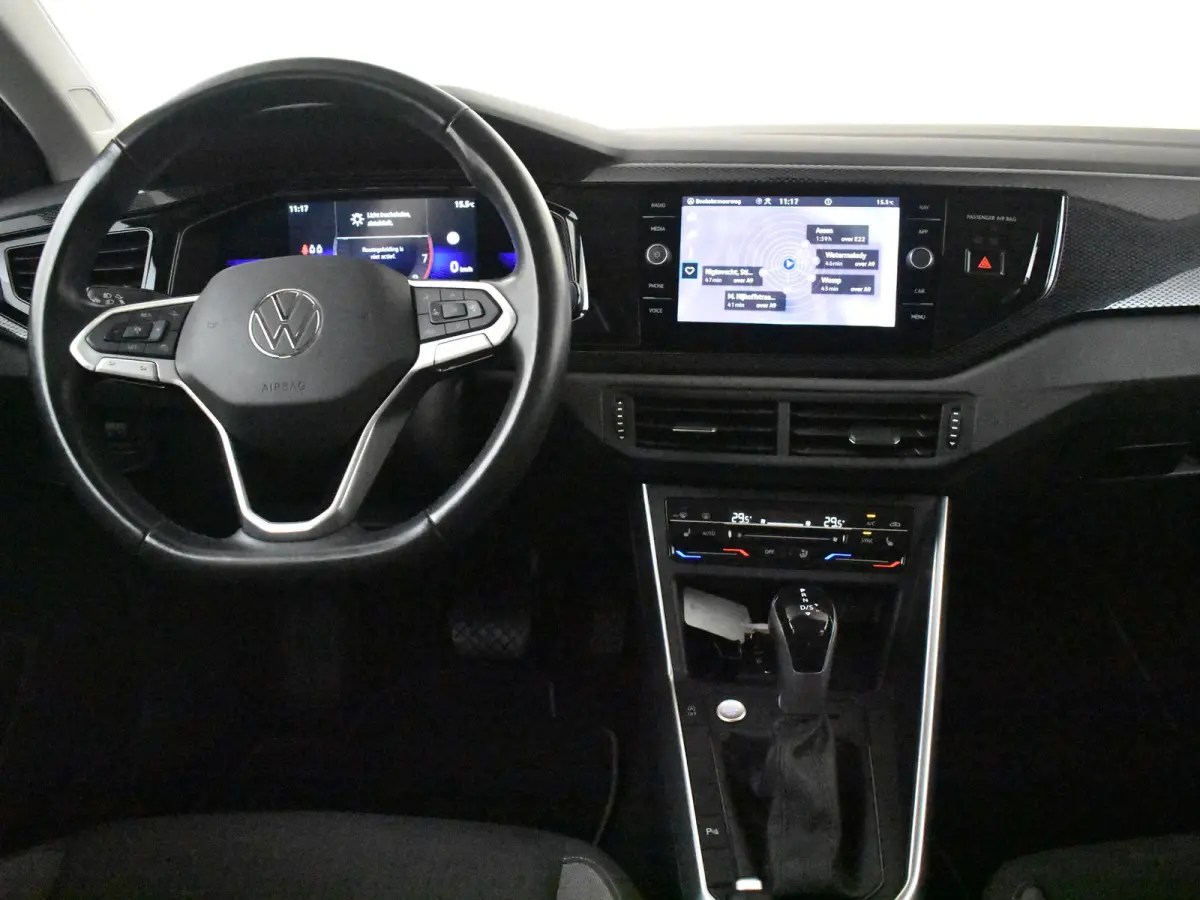 1.0 TSI Life 95Pk DSG/AUTO | Achteruitrijcamera | Cruise control adapt | Climate control | Stoelverw |  Keyless | Parkeersensoren | Navi | LED | DAB | 16"LMV