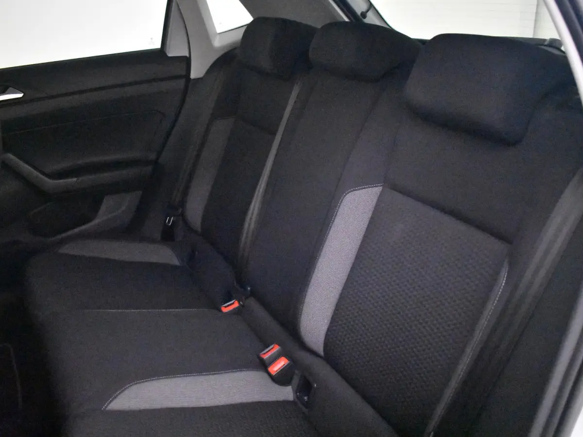 1.0 TSI Life 95Pk DSG/AUTO | Achteruitrijcamera | Cruise control adapt | Climate control | Stoelverw |  Keyless | Parkeersensoren | Navi | LED | DAB | 16"LMV