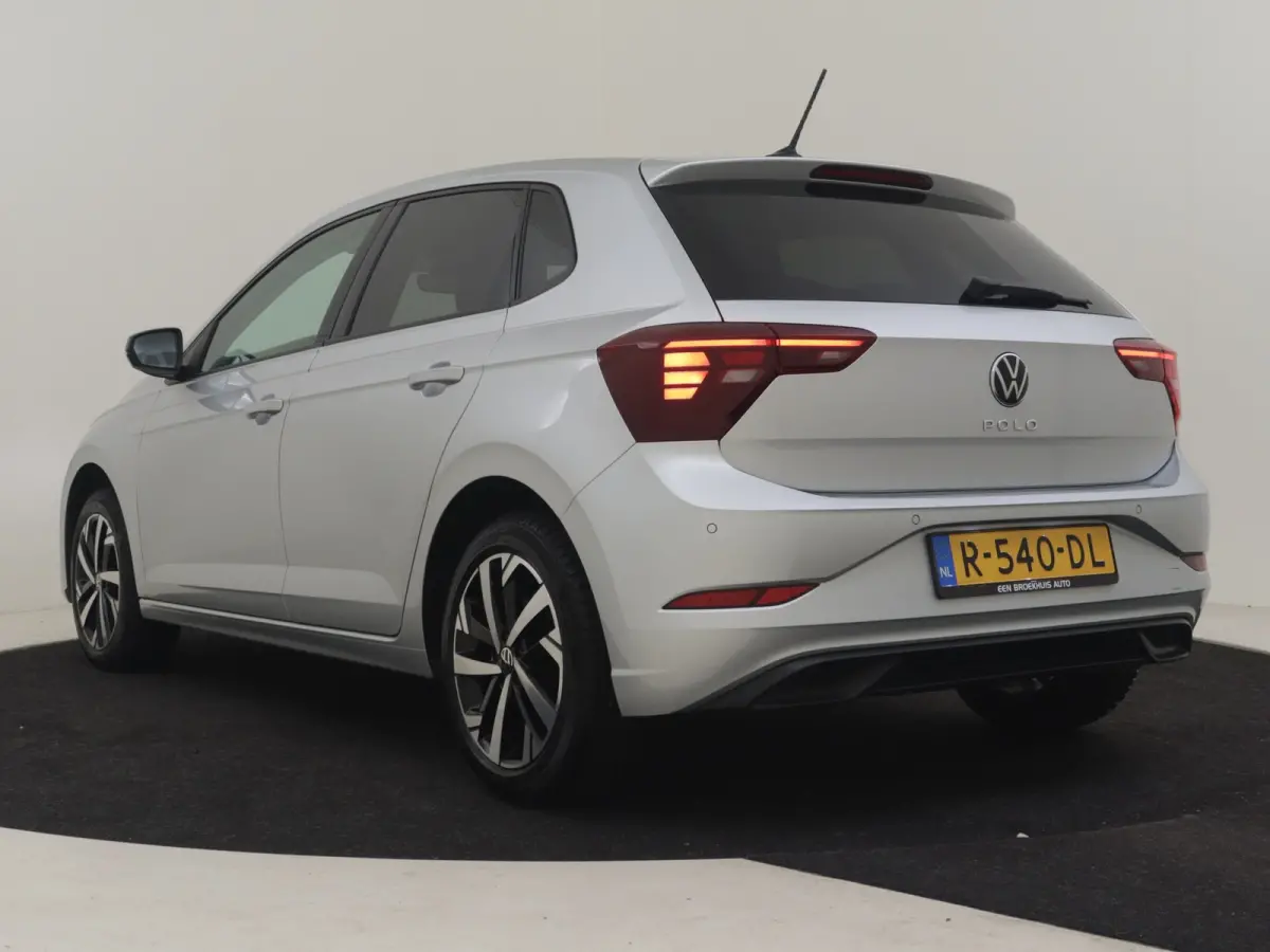 1.0 TSI Life 95Pk DSG/AUTO | Achteruitrijcamera | Cruise control adapt | Climate control | Stoelverw |  Keyless | Parkeersensoren | Navi | LED | DAB | 16"LMV