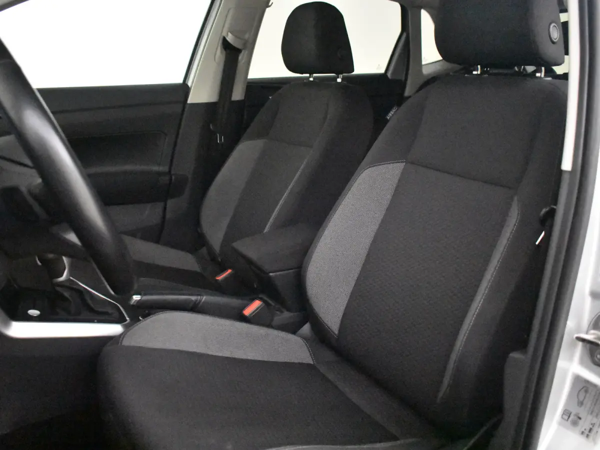 1.0 TSI Life 95Pk DSG/AUTO | Achteruitrijcamera | Cruise control adapt | Climate control | Stoelverw |  Keyless | Parkeersensoren | Navi | LED | DAB | 16"LMV