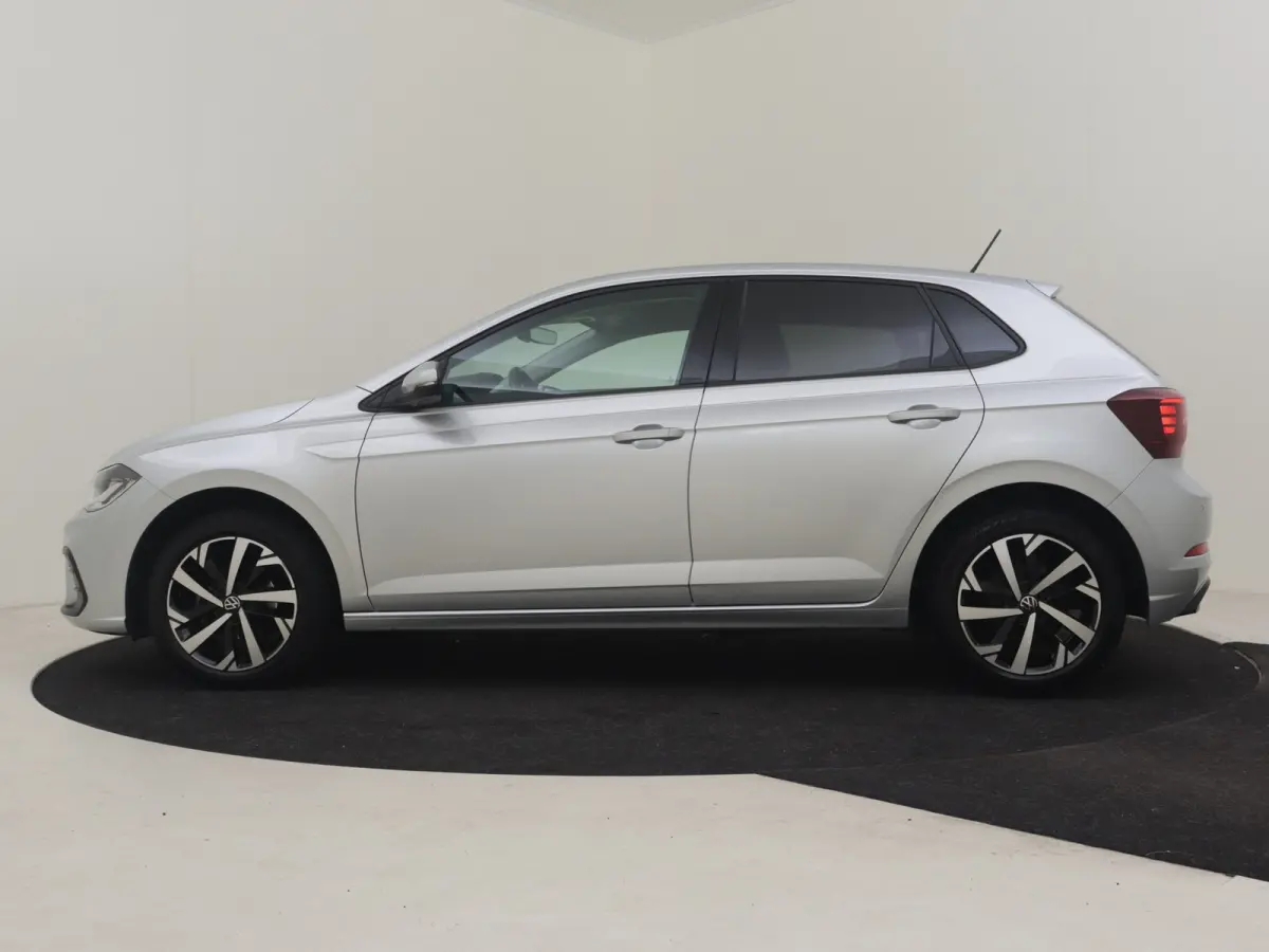 1.0 TSI Life 95Pk DSG/AUTO | Achteruitrijcamera | Cruise control adapt | Climate control | Stoelverw |  Keyless | Parkeersensoren | Navi | LED | DAB | 16"LMV