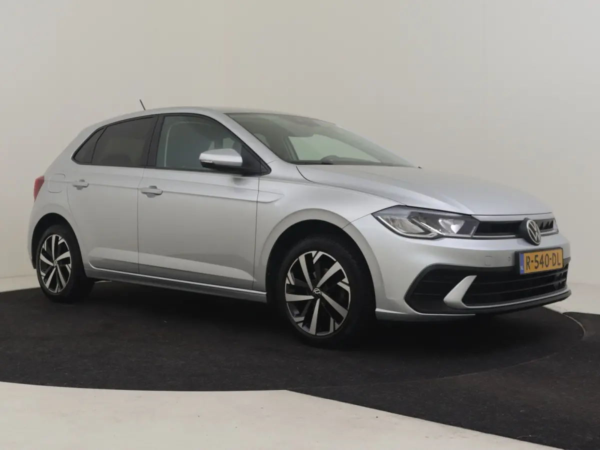 1.0 TSI Life 95Pk DSG/AUTO | Achteruitrijcamera | Cruise control adapt | Climate control | Stoelverw |  Keyless | Parkeersensoren | Navi | LED | DAB | 16"LMV