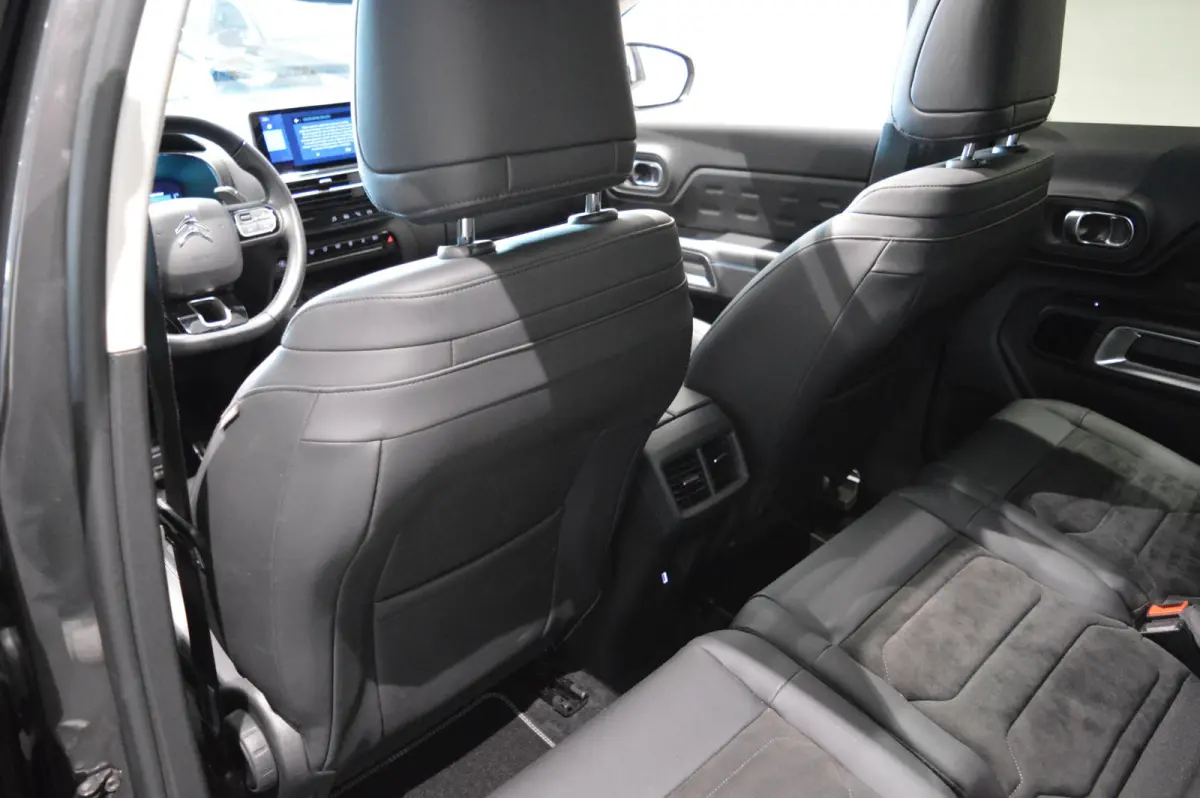 1.6 Plug-in Hybrid 225 Business Plus - TREKHAAK - SCHUIF/KANTELDAK - FULL OPTIONS!