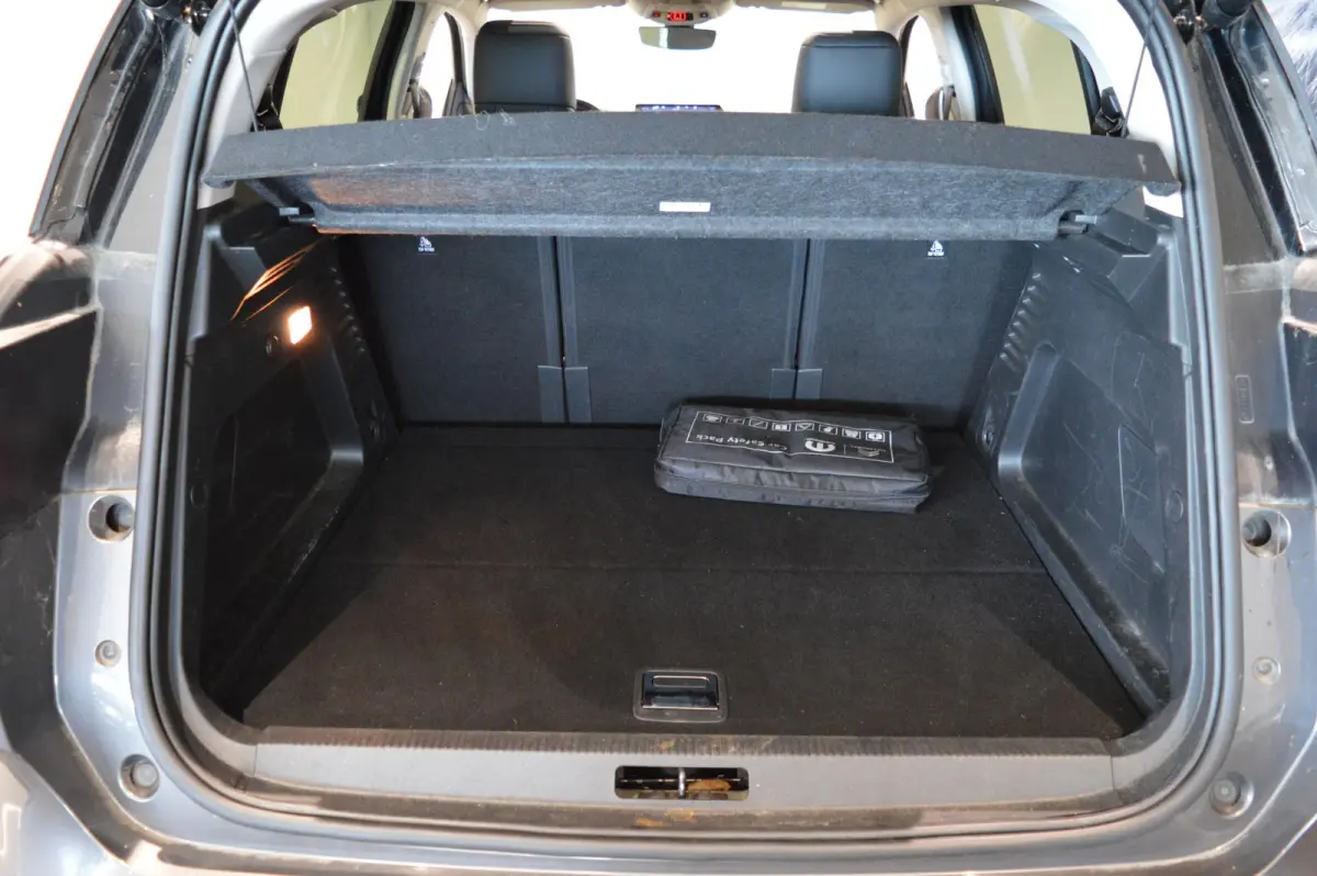 1.6 Plug-in Hybrid 225 Business Plus - TREKHAAK - SCHUIF/KANTELDAK - FULL OPTIONS!