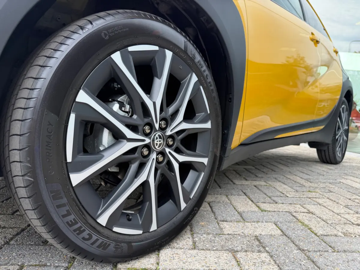 GR Sport 115 Hybride, Nieuw & direct leverbaar!