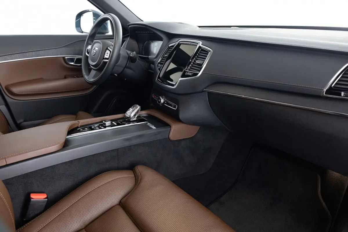 T8 AWD Recharge Inscription | LUCHTVERING | LEDER | PHEV | PANORAMA