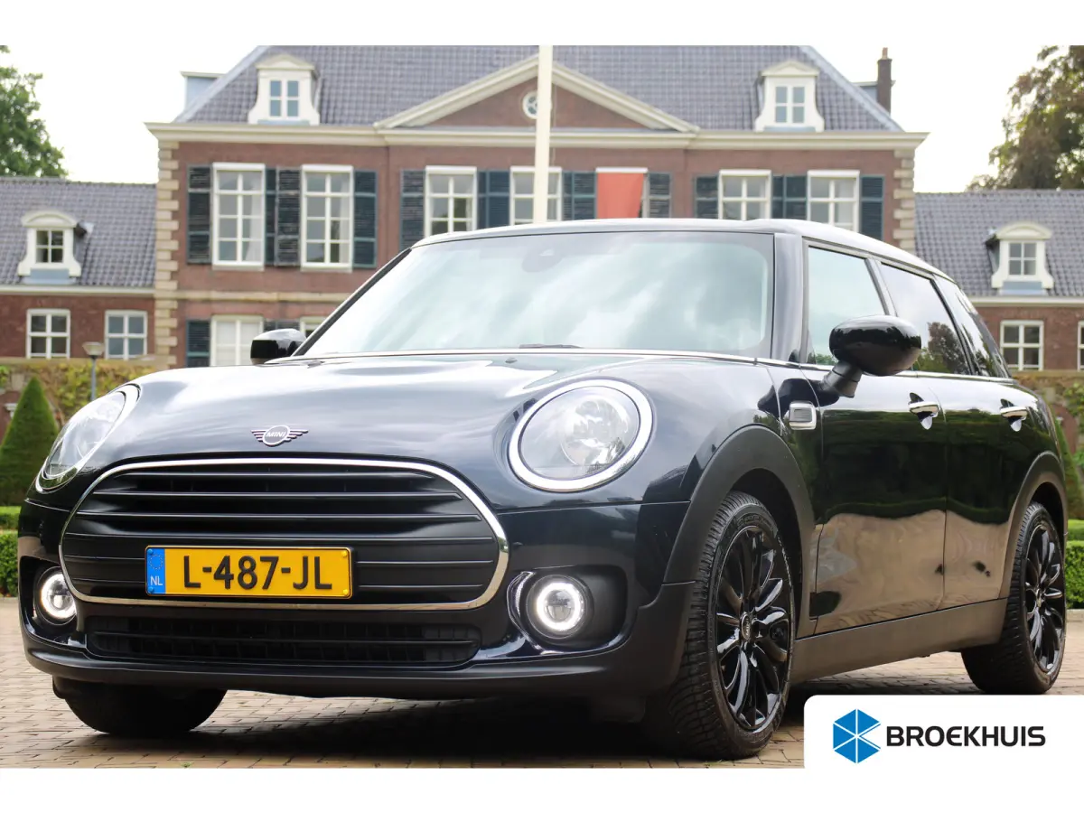 1.5 Cooper Business Edition | NL-AUTO! | CRUISE | PARK SENS | NAVI | CLIMA | APPLE CARPLAY/ANDROID AUTO | 17" LMV