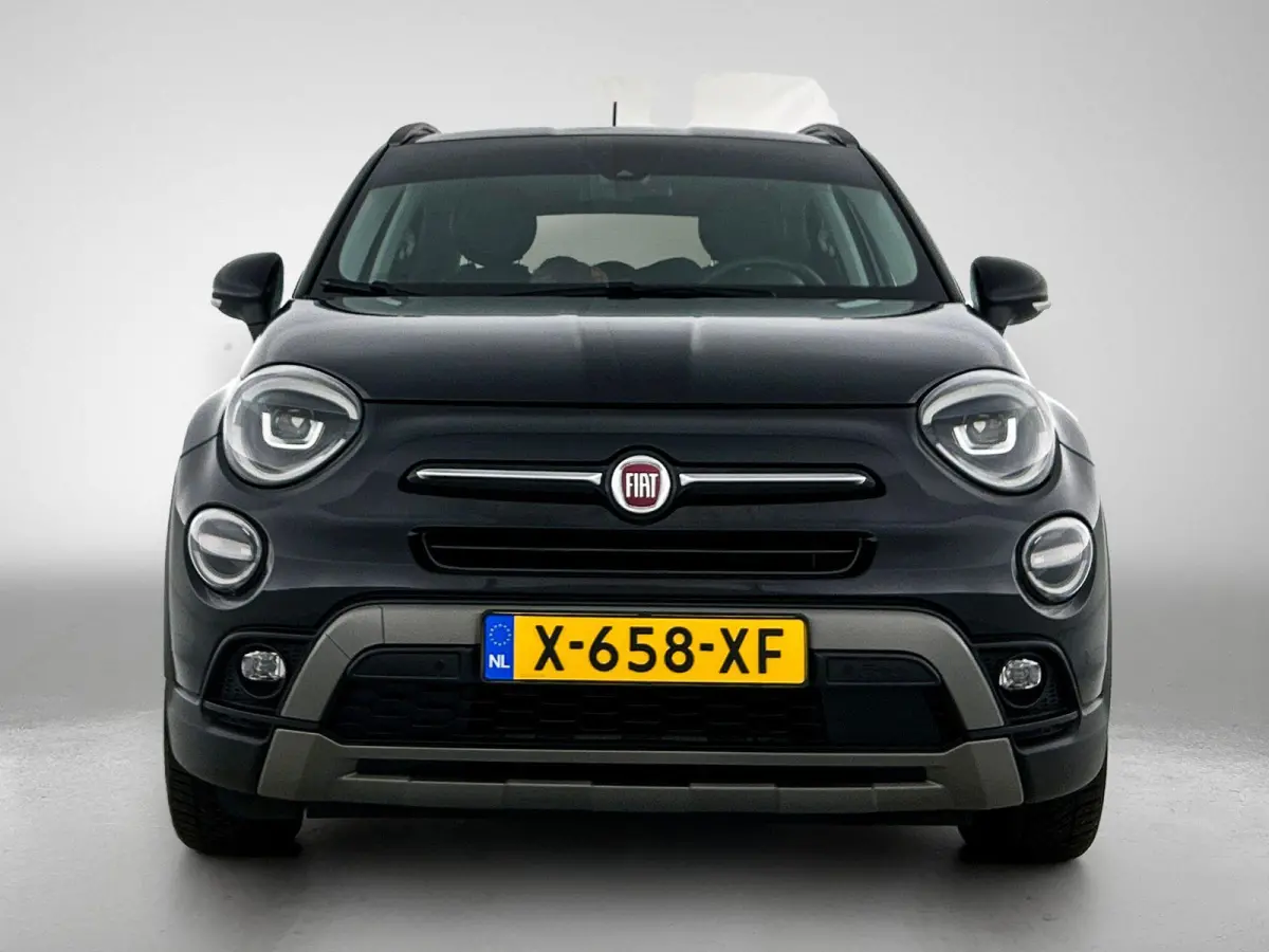 1.3 GSE Lounge | AUTOMAAT | APPLE CARPLAY | ANDROID AUTO | ACHTERUITRIJCAMERA | RIJSTROOKHULP | KEYLESS | HALF-LEDER | ELEKTRISCH VERSTELBARE VOORSTOEL | AIRCO |